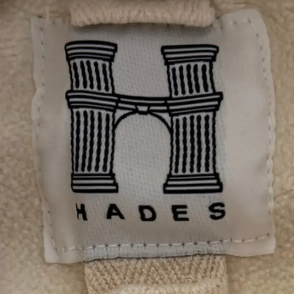 HADES LA Drip puff printed hoodie in off white UNISEX. Men's size S Streewear